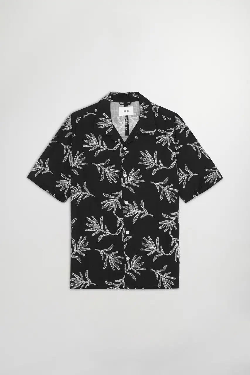 NN. 07 Hemd Ole