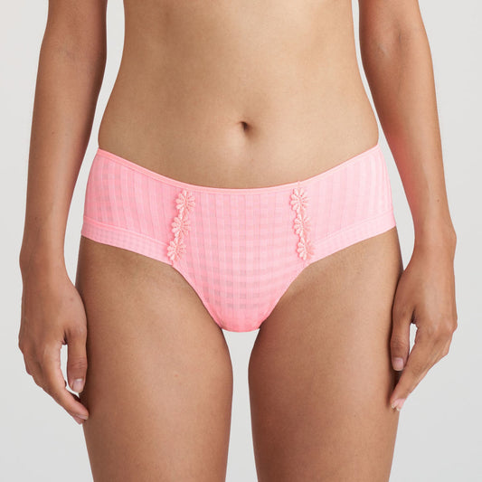 Marie JoHotpants Avero