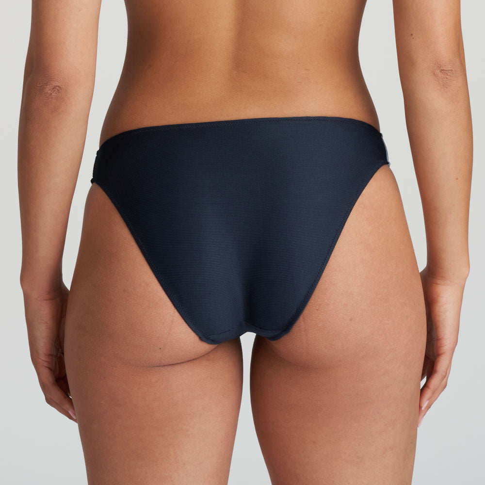 Marie JoBikinislip Sitges