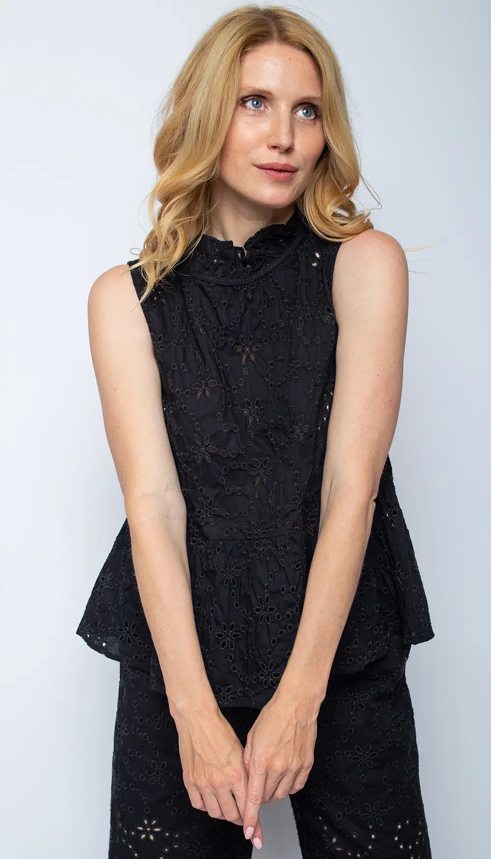 Emily Van Den Bergh Bluse Black Embroidery