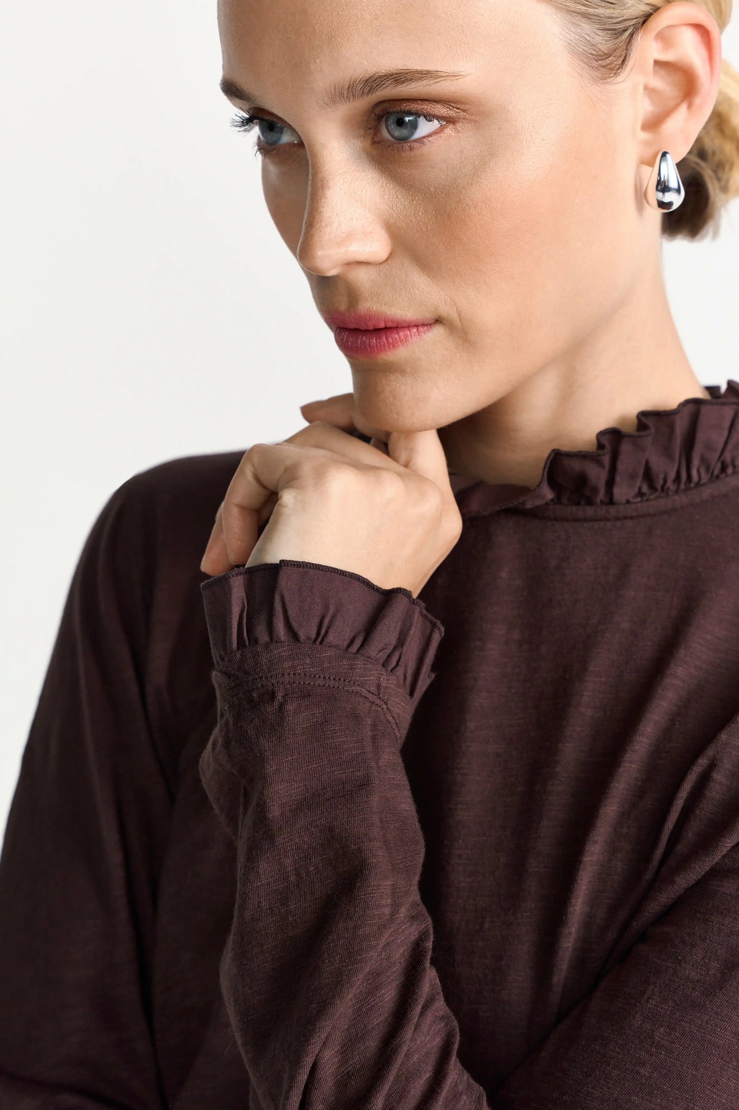 Rich and Royal Longsleeve in der Farbe Dark Chocolate