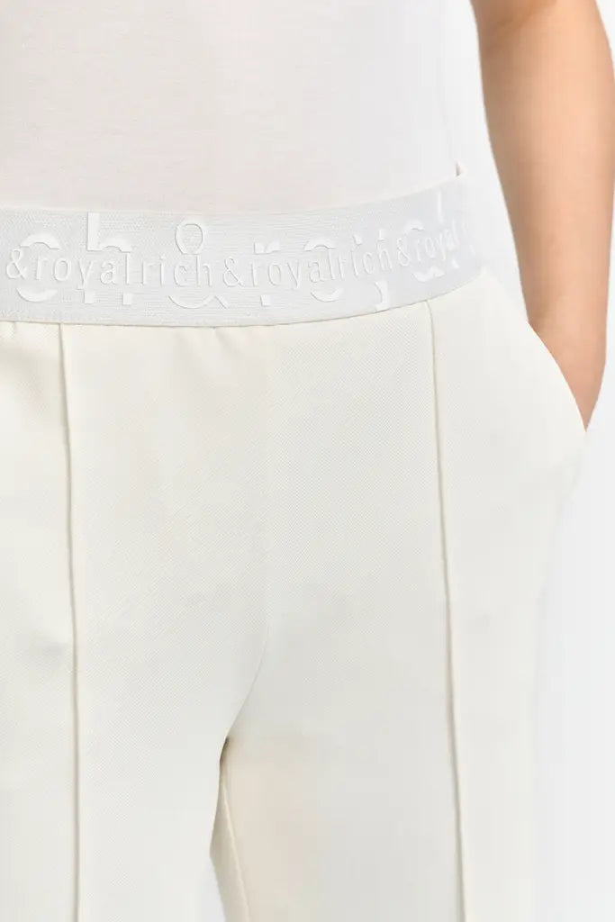 Rich and Royal Hose 113