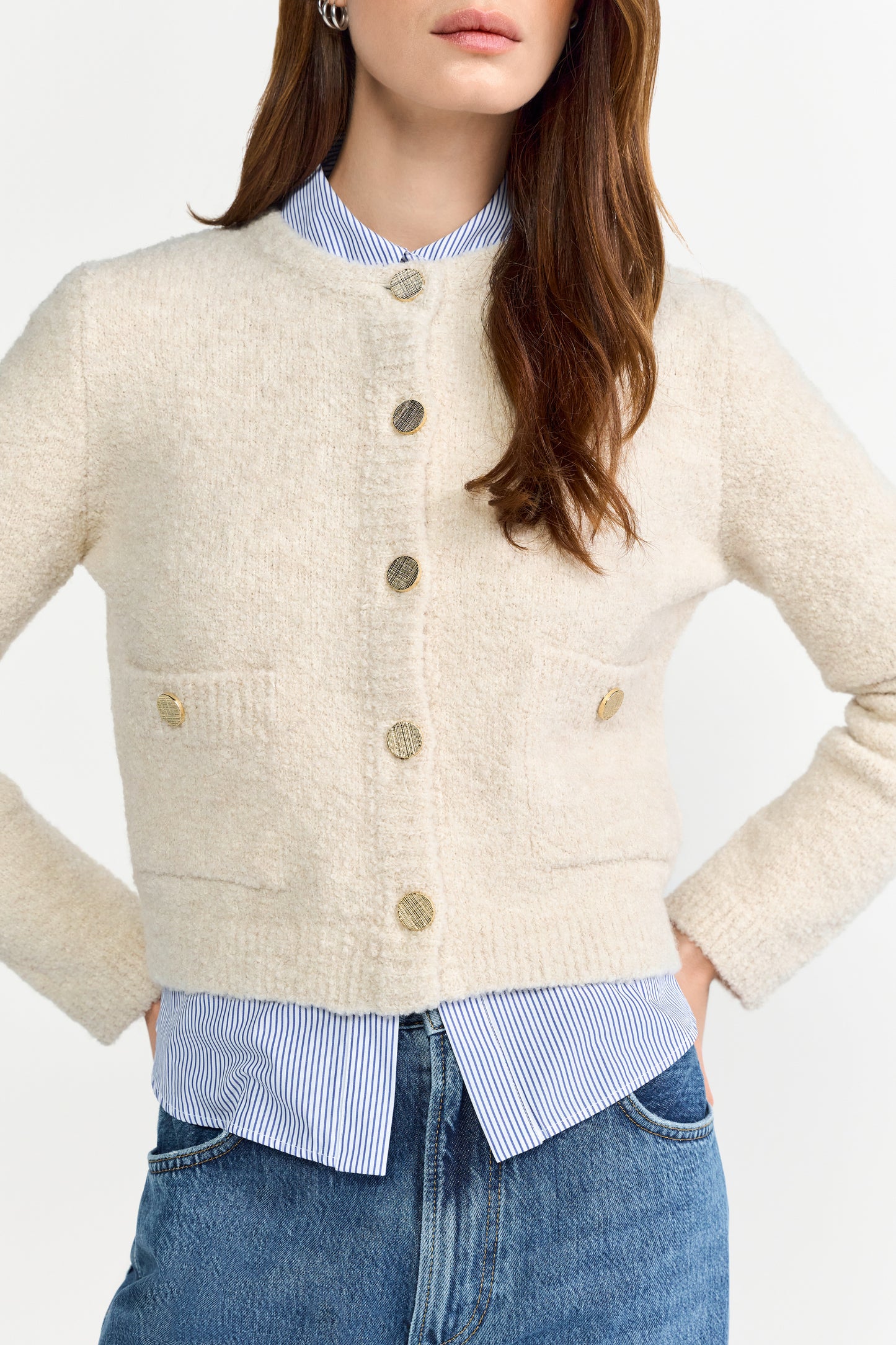 Rich & Royal Crew-Neck Cardigan Boucle in der Farbe Caffee latte
