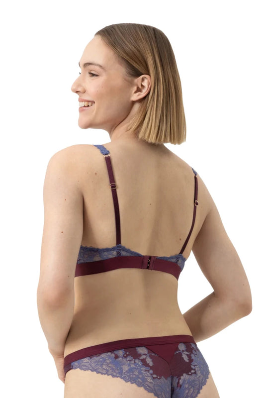 Mey Triangle - BH Poetry Dream Boysenberry