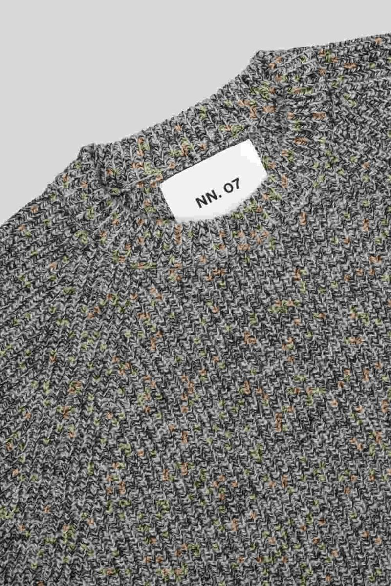 NN. 07 Pullover Jacobo