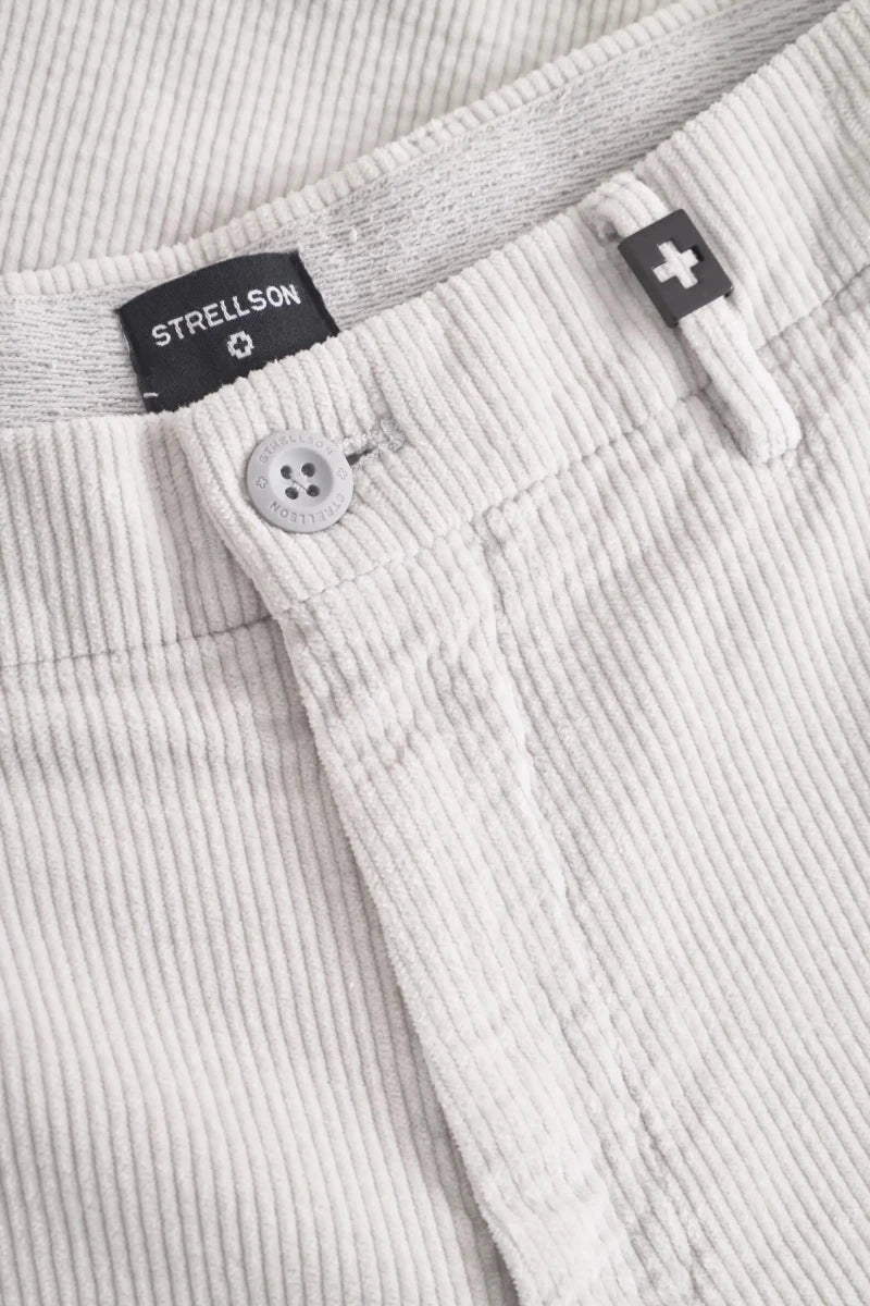 Strellson Kordhose Rion in der Farbe Silber