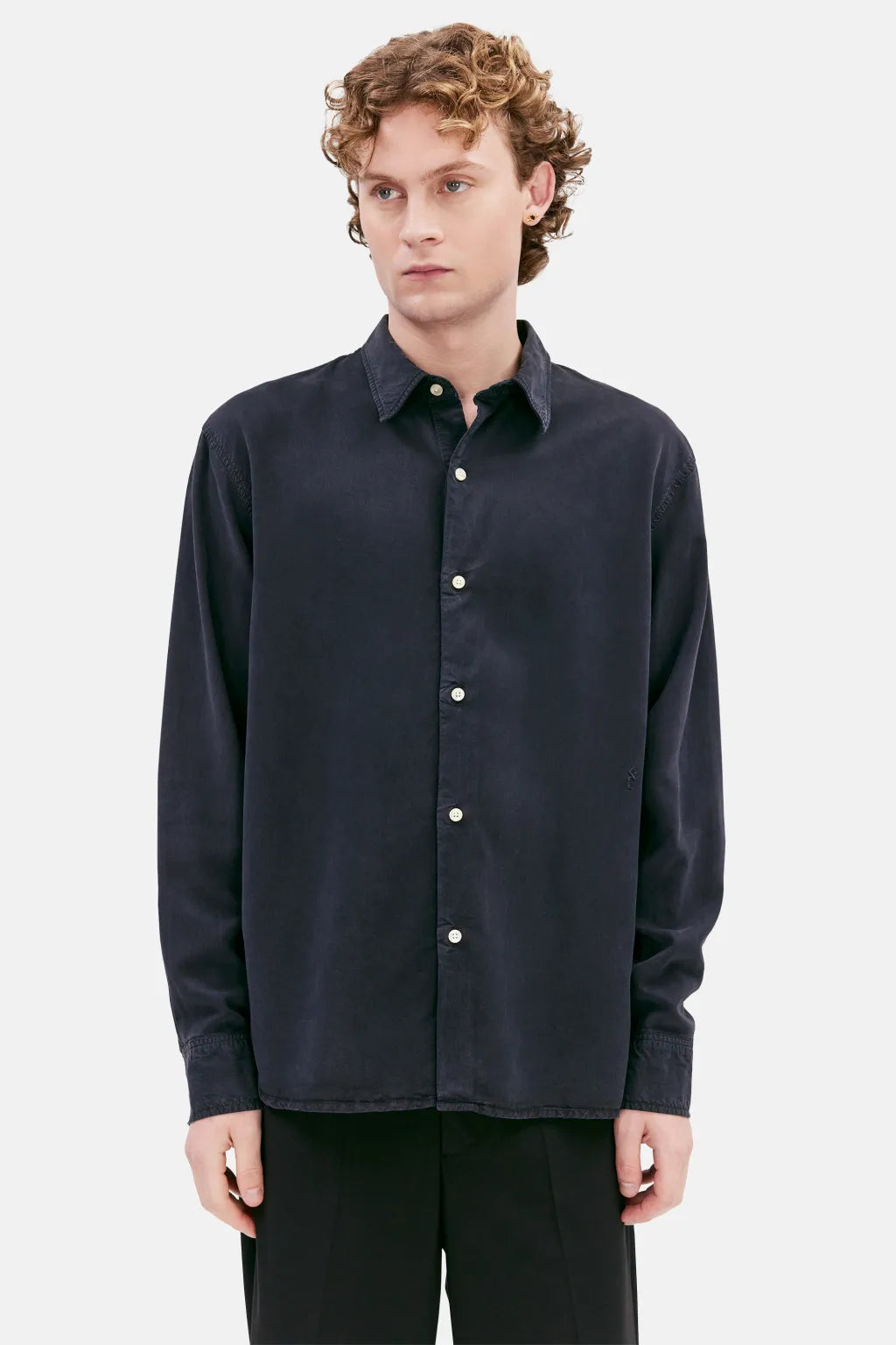 Elvine Hemd Ossian in der Farbe Dark Navy