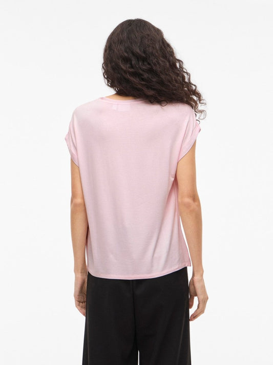 Vila T-shirt Viellette Satin Top in der Farbe Cherry Blossom