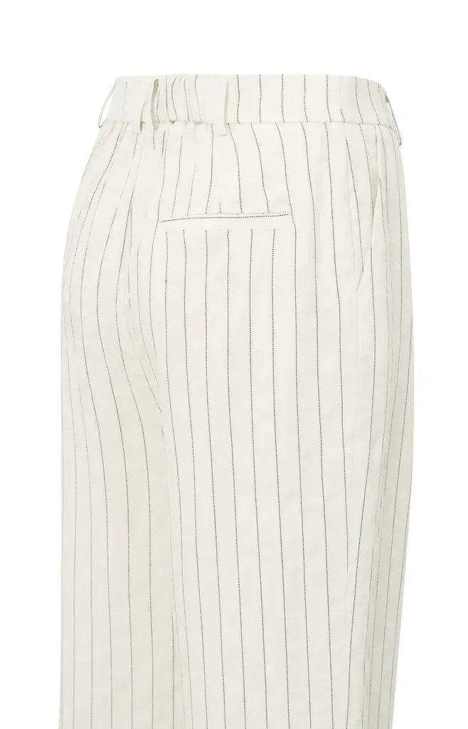Yaya Hose Sand