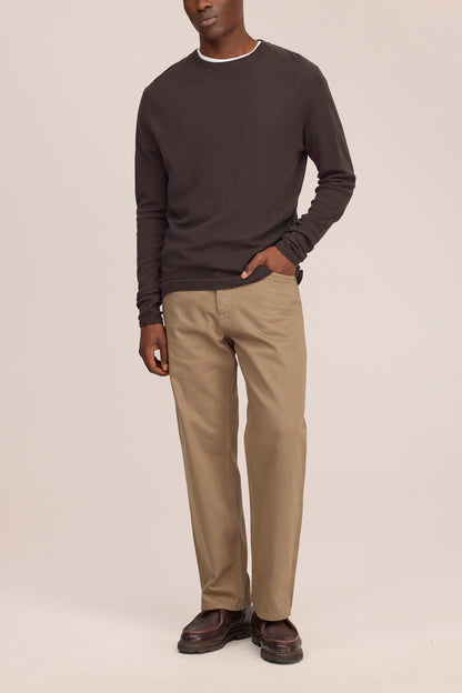 NN. 07 Clive 3323 Dunkeltrüffel Regular