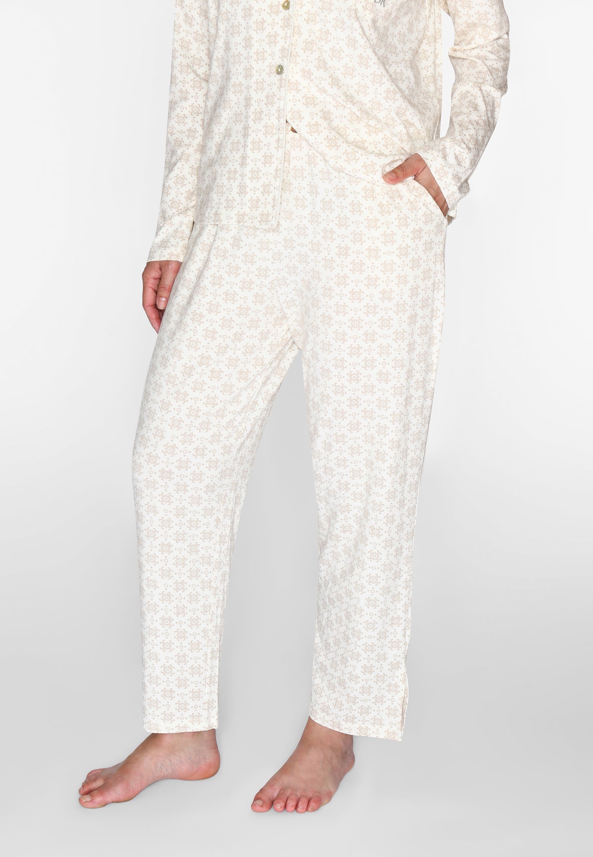 CCDK Charlot Crop Pants Cement AOP