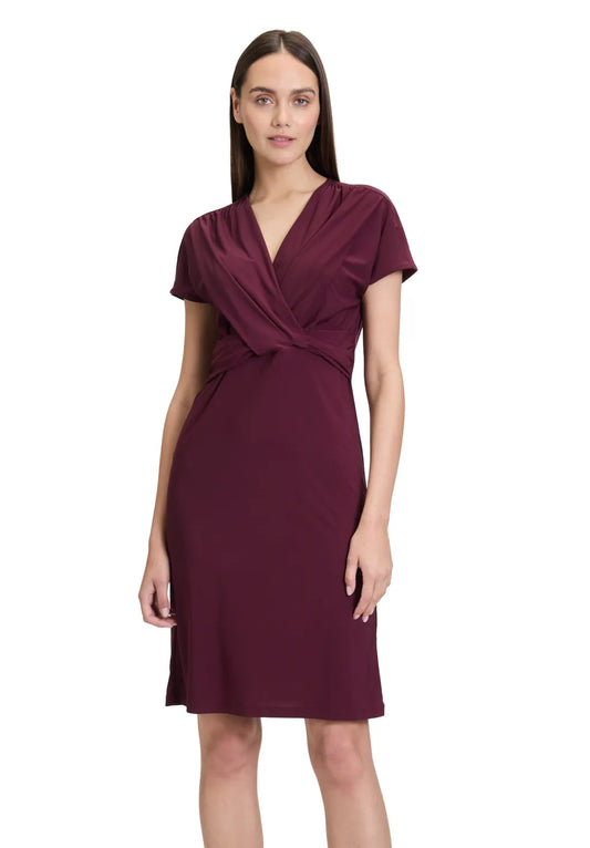 Cartoon Jerseykleid Dark Aubergine