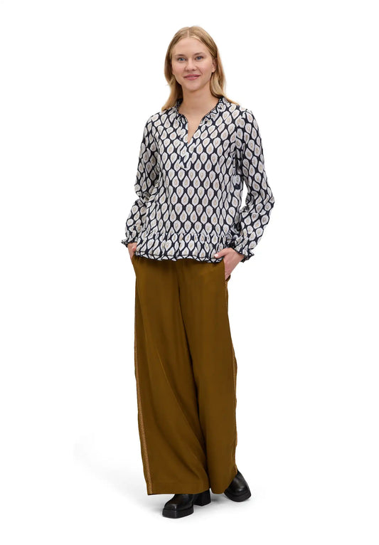 Cartoon Bluse Blue Beige