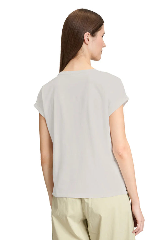 Cartoon T-Shirt "Butterfly"
