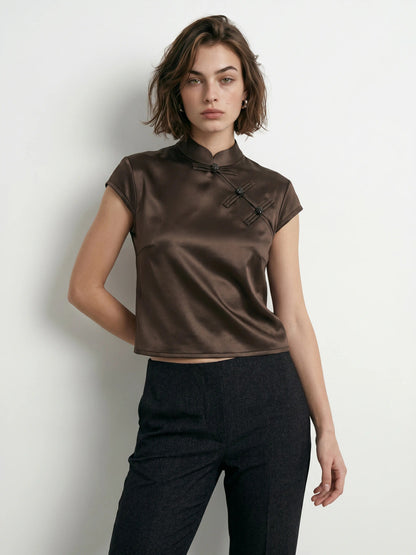 Hypedrop Satin-Top mit Stehkragen Gemma in Braun