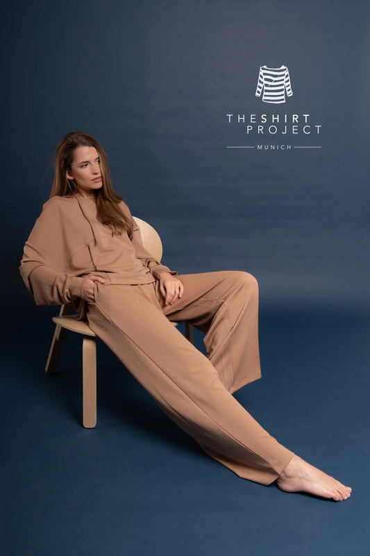The Shirt Project Hoodie in der Farbe Camel