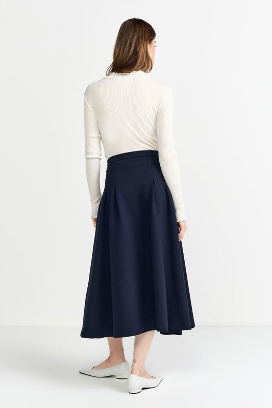 Rich and Royal Organic Rib Longsleeve Ruffle in der Farbe Pearl White