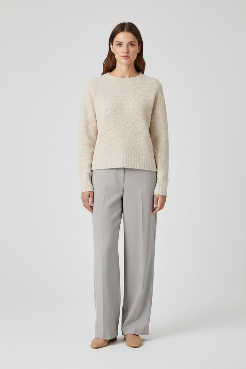 Rich & Royal Bouclé Pullover Crew Neck in Caffee Latte