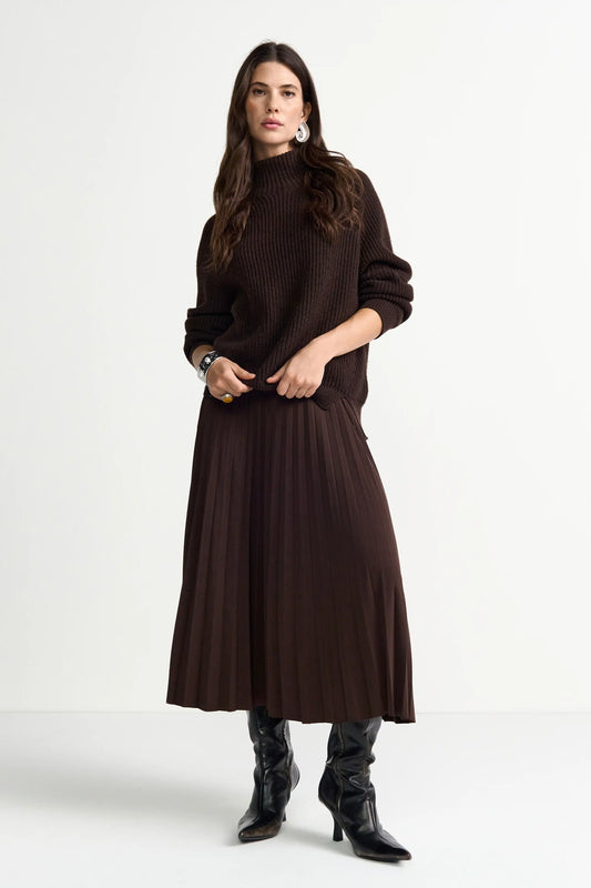 Rich and Royal Plisee Skirt Recycled Dark Chocolate