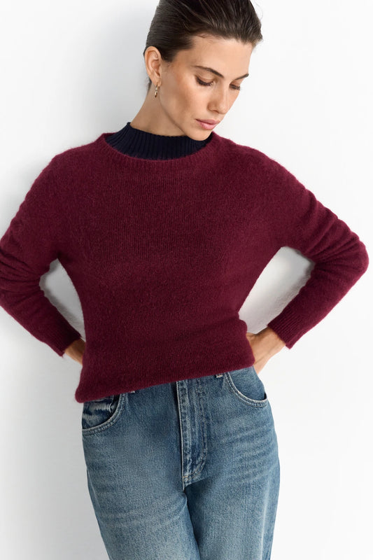Rich & Royal Pullover Cozy Crew Ruby Glow