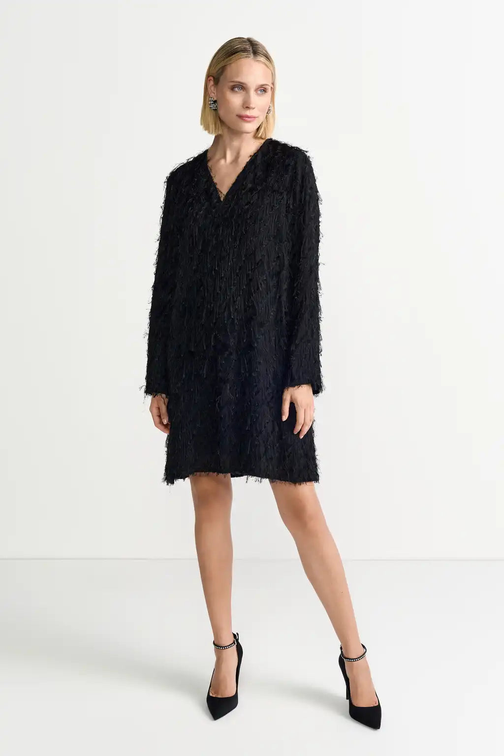 Rich and Royal mini Fringe Dress in der Farbe Black