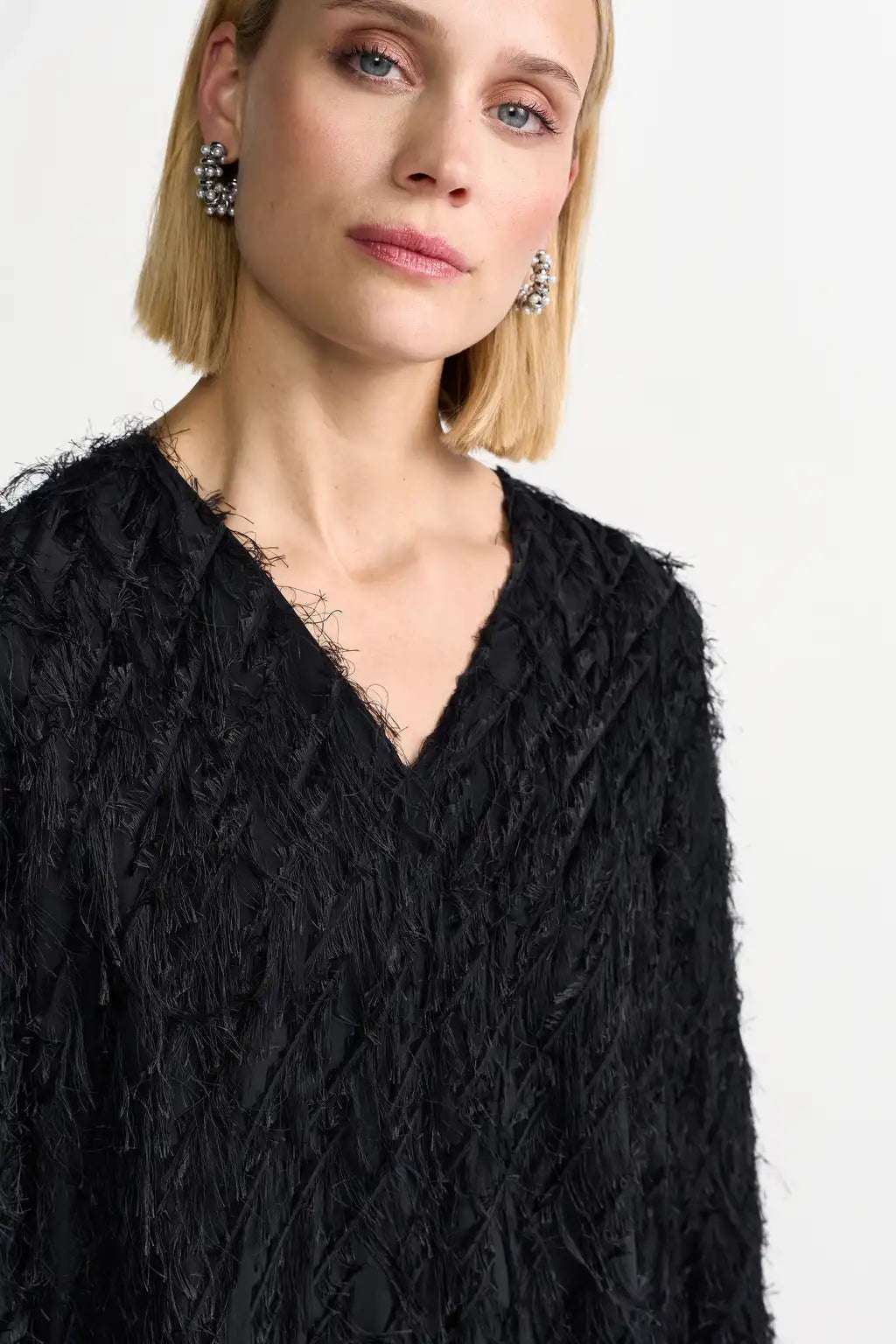 Rich and Royal mini Fringe Dress in der Farbe Black