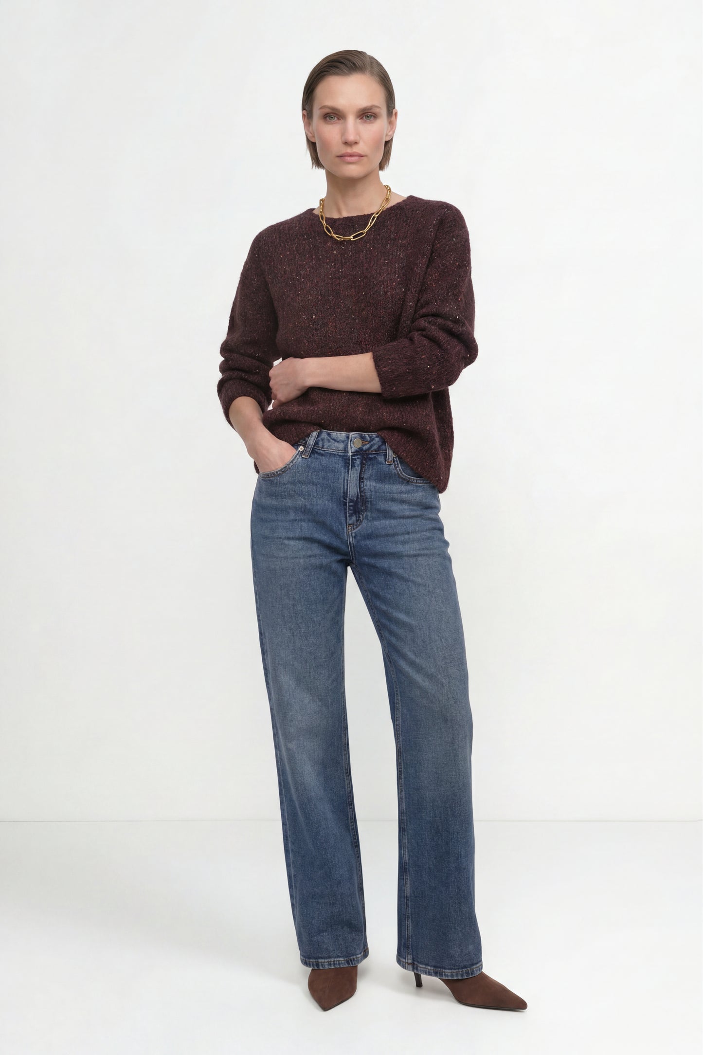 Rich & Royal Seamless Neps Yarn Crew – chocolate torte