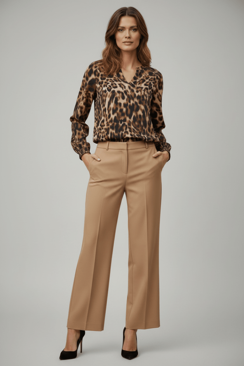 Cartoon Bluse Casual in den Farben in der Farbe Brown/Camel