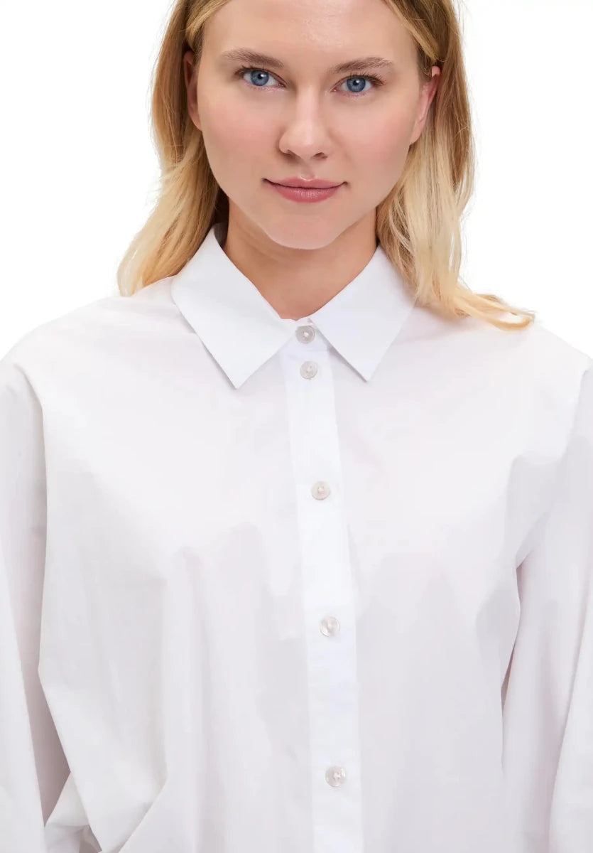 Cartoon Bluse in der Farbe White