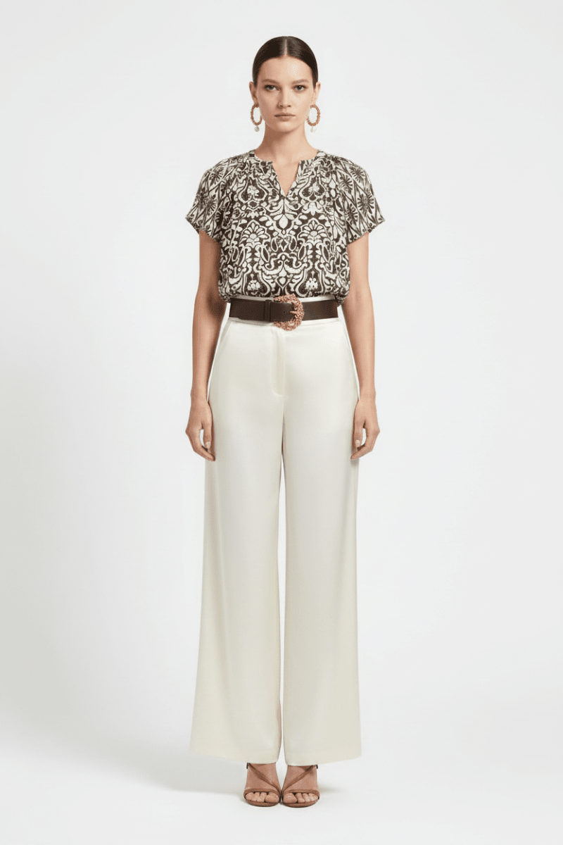 Cartoon Bluse Kurz 1/2 Arm in der Farbe Beige