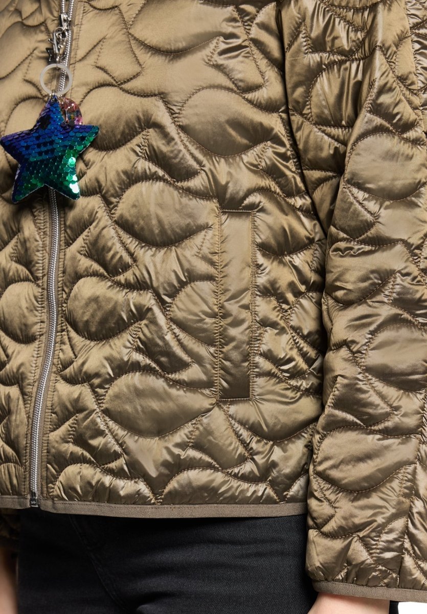 Cartoon Jacke Watte in der Farbe Oliv