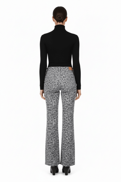 Cartoon Jeans mit Animal Print in der Farbe Grau