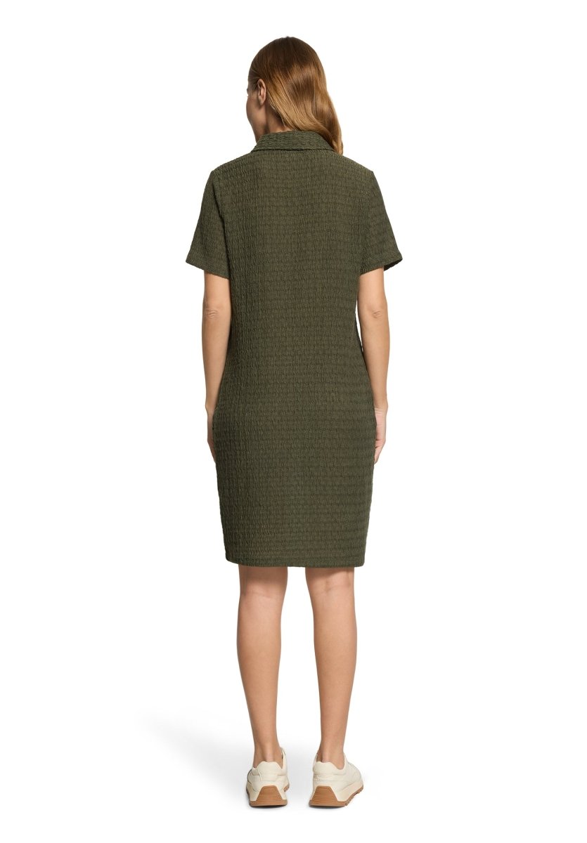 Cartoon Kleid Kurz 1/2 Arm in der Farbe Oliv