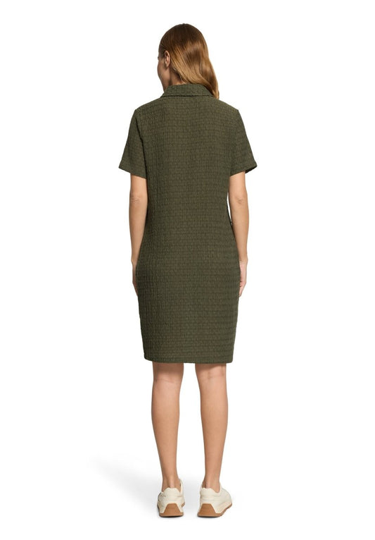 Cartoon Kleid Kurz 1/2 Arm in der Farbe Oliv