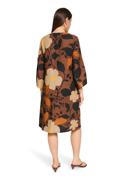 Cartoon Kleid Kurz 3/4 Arm in der Farbe Braun
