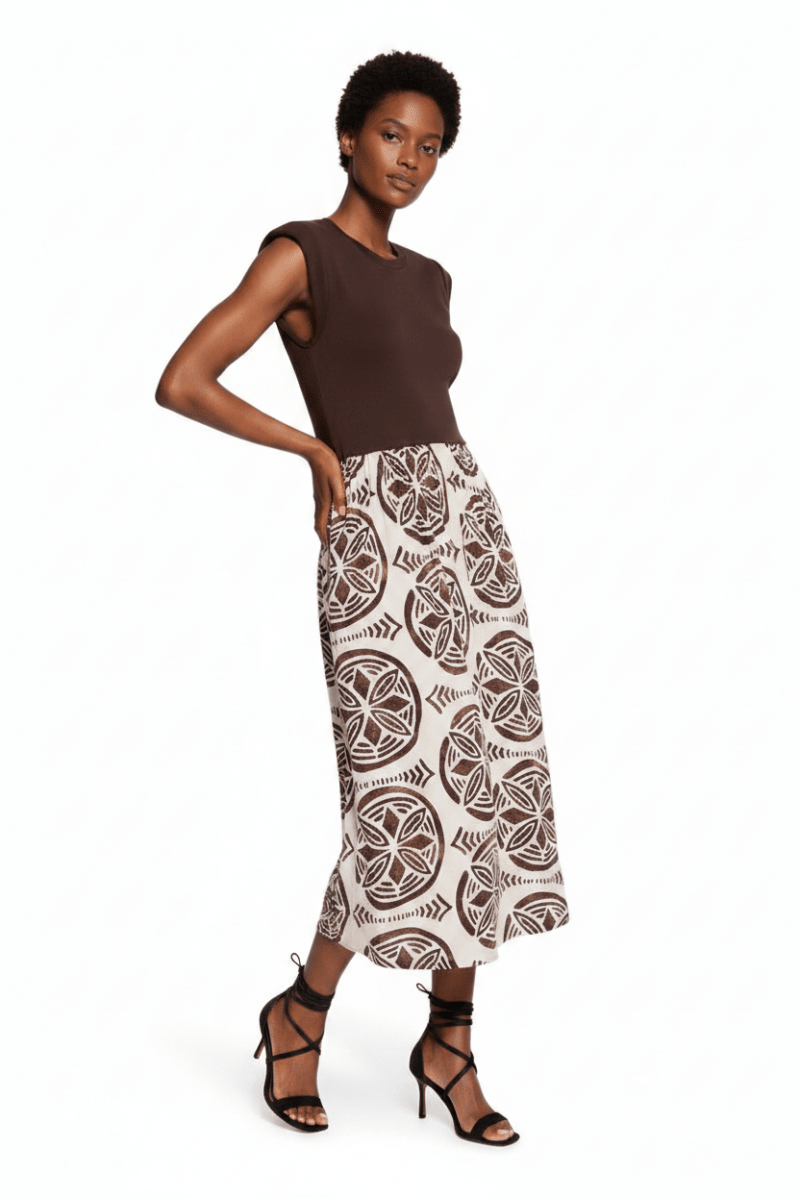 Cartoon Kleid Lang in der Farbe Braun