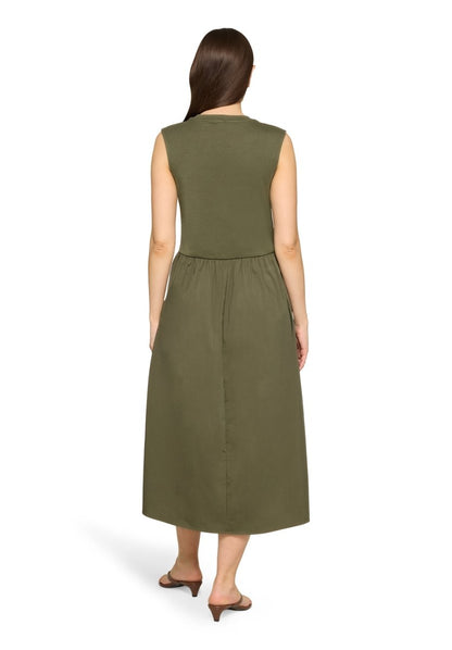 Cartoon Kleid Lang ohne Arm
