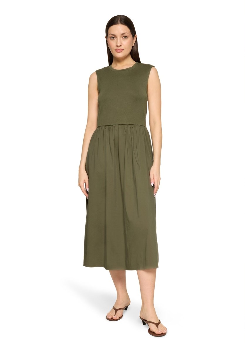 Cartoon Kleid Lang ohne Arm