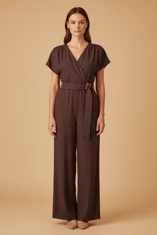 Cartoon Overall in der Farbe Braun