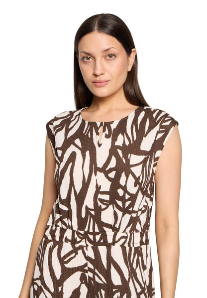Cartoon Overall in der Farbe Braun