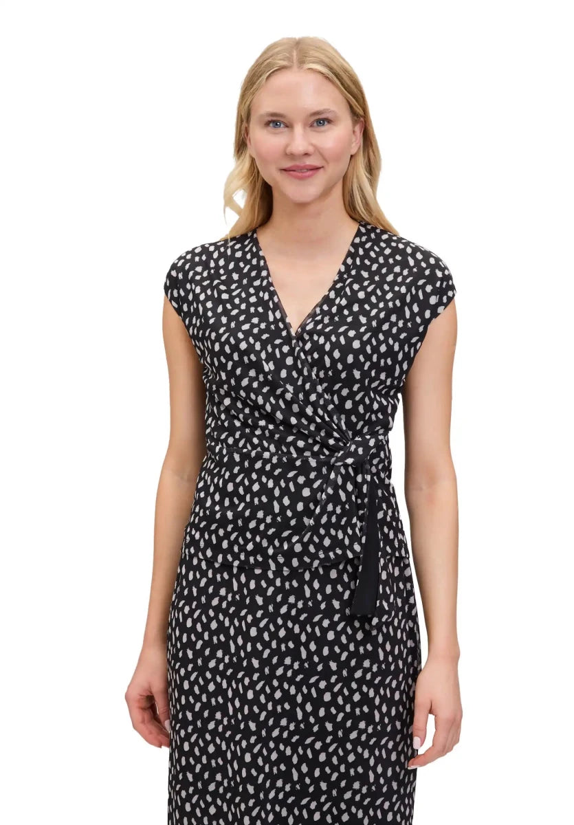 Cartoon Shirt Kurz in der Farbe Schwarz