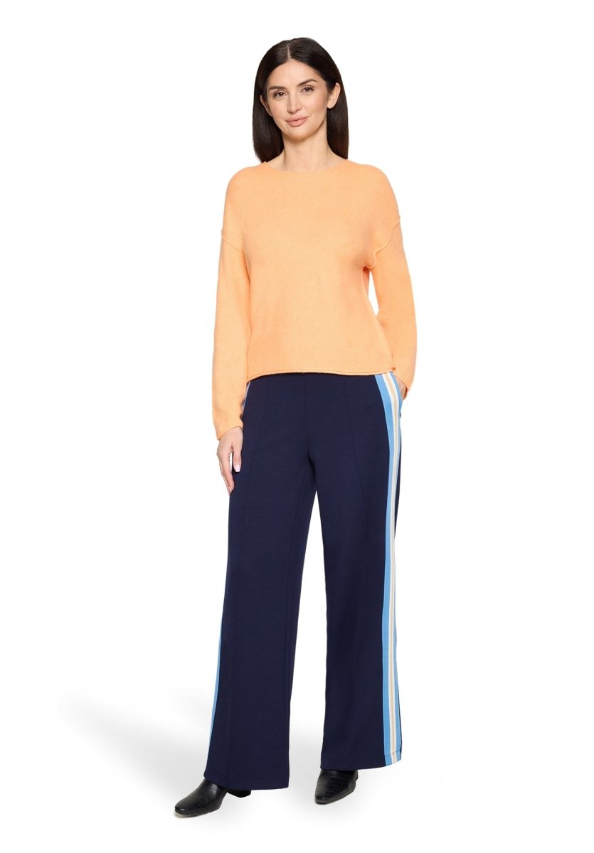 Cartoon Strickpullover in der Farbe orange