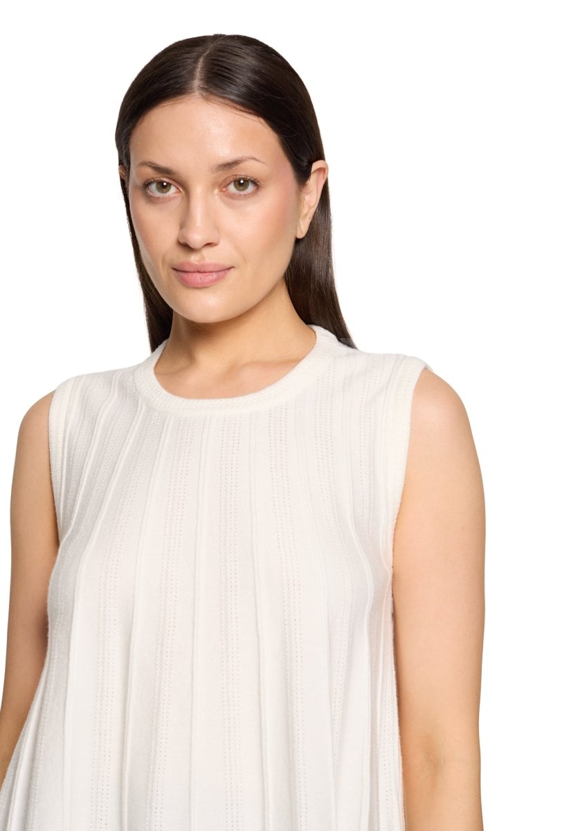 Cartoon Strickpullover Kurz ohne Arm in der Farbe White
