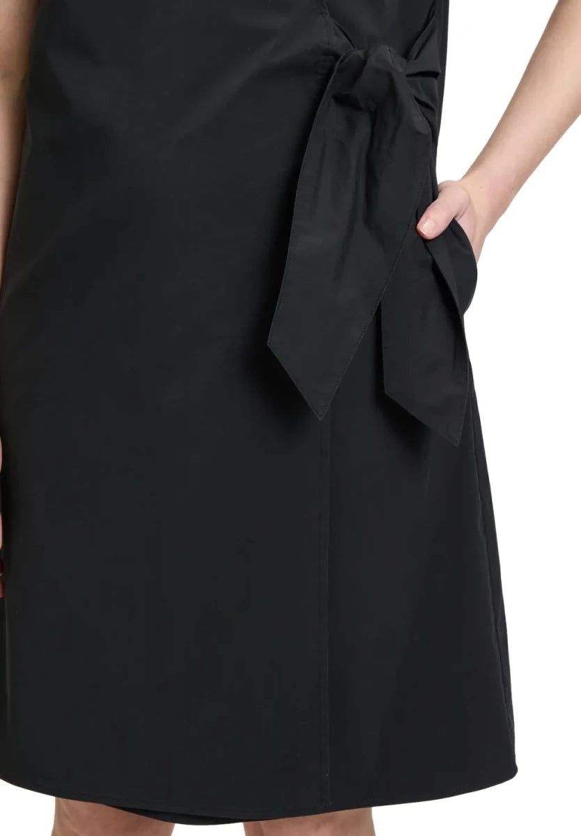 Cartoon Wickelkleid in der Farbe Schwarz