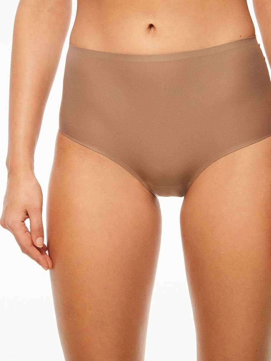 Chantelle Tailenslip Braun