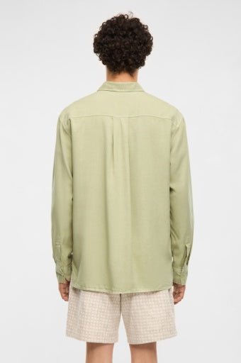 Elvine Hemd OSSIAN in der Farbe SILVER GREEN