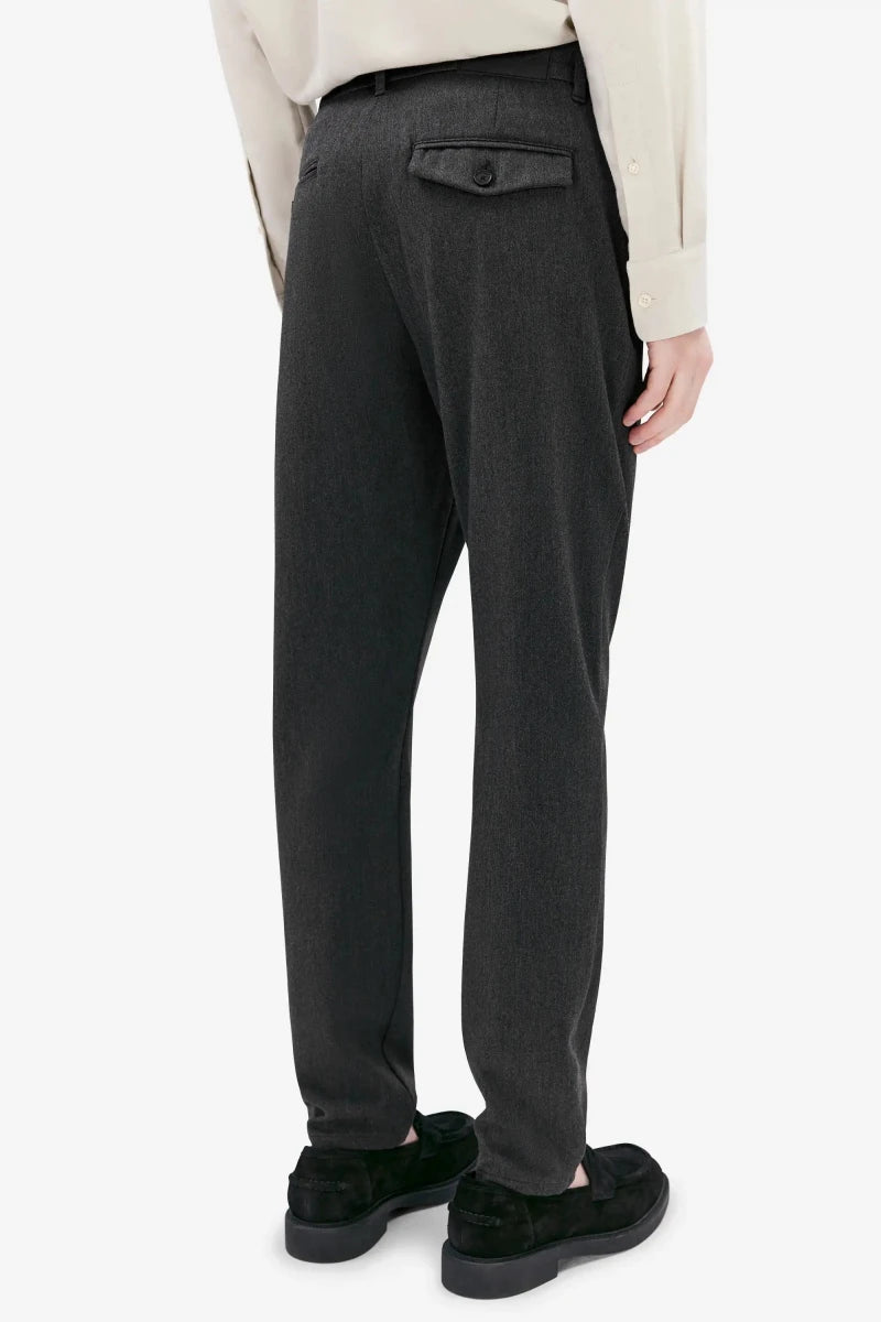 Elvine Hose Crimson in der Farbe Anthrazit