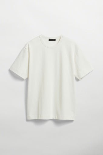 Elvine T-Shirt HADAR in der Farbe OFFWHITE