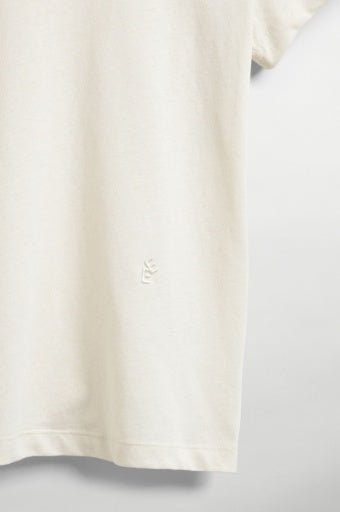 Elvine T-Shirt REGAN in der Farbe VANILLA WHITE