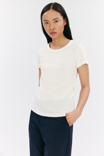 Elvine T-Shirt REGAN in der Farbe VANILLA WHITE